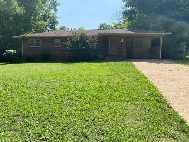 Foto del edificio - 2110 Lufkin Dr NW