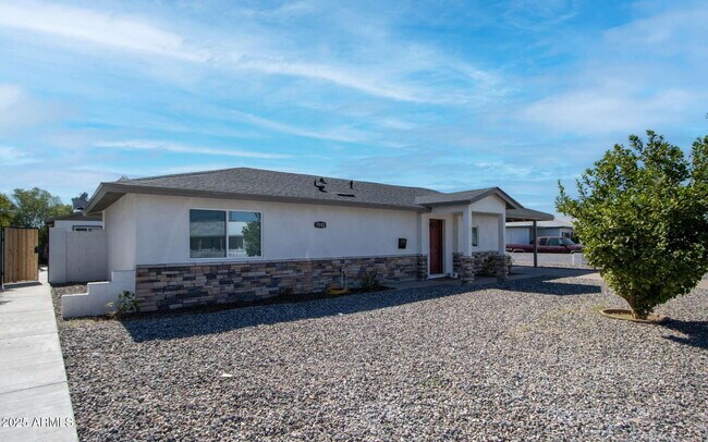 Foto del edificio - 1503 W Garden St