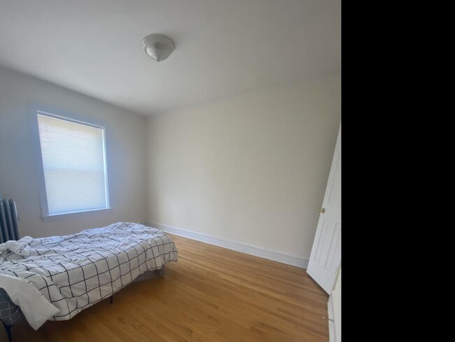 Foto del edificio - 1 bedroom in Chicago IL 60640