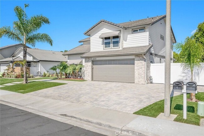 Foto del edificio - 33372 Breezy Pl
