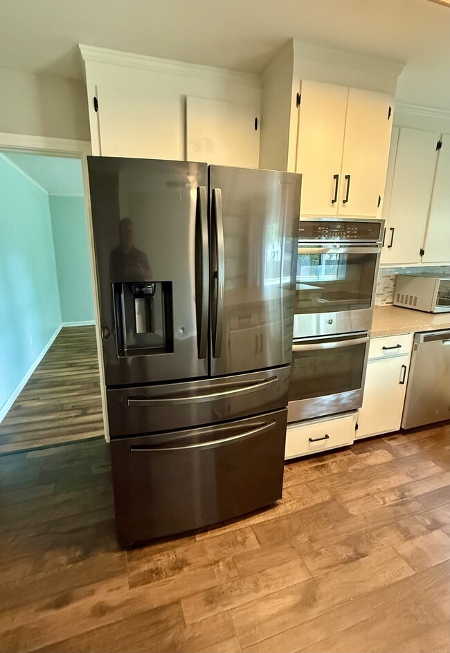 Foto del edificio - 322 Shoreline Dr