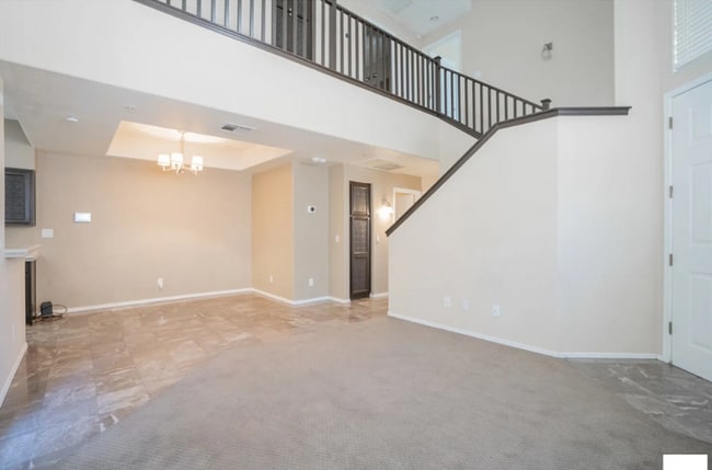 Photo - 1445 E Broadway Rd Apartment