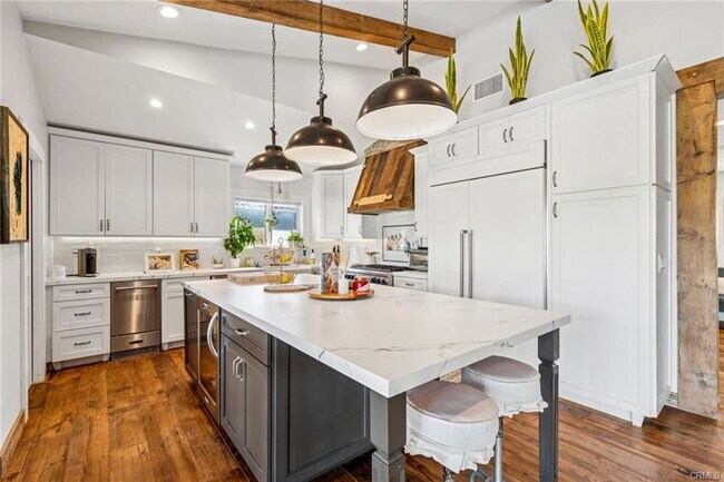 Foto del edificio - 31872 Paseo Alto Plano