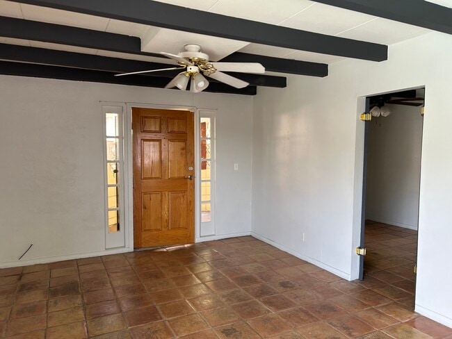 Building Photo - 39910 Bird Ln