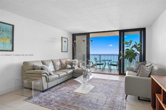 Foto del edificio - 2201 S Ocean Dr