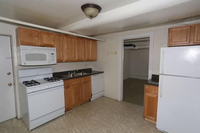 Foto del edificio - 3856 N Clark St