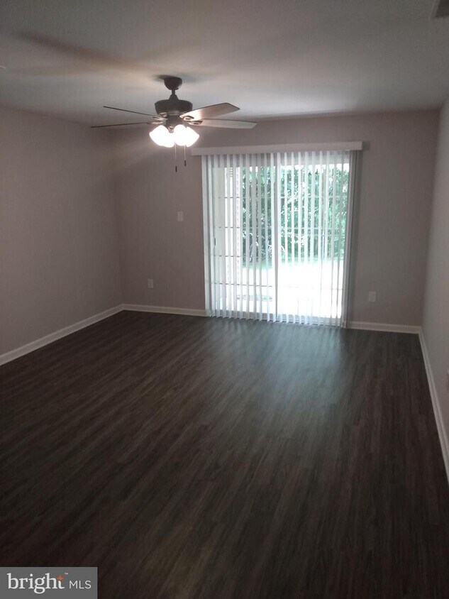 1233 Tristram Cir, Mantua Township, NJ 08051 Room for Rent in Mantua