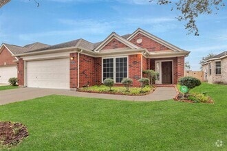 Building Photo - 2911 Ashbrook Ln