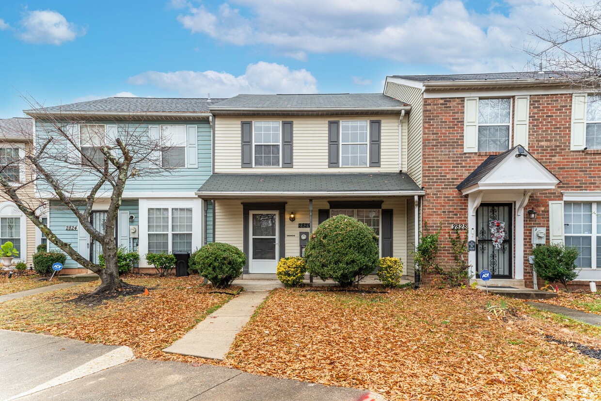 2826 Red Oak Ln, Glenarden, MD 20706 - Townhome Rentals in Glenarden MD ...