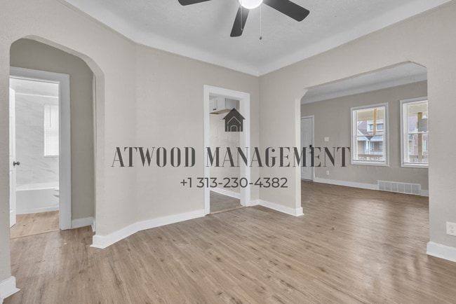 Building Photo - This beautifully updated 4-bedroom, 2-bath single-family home is ready for move-in!