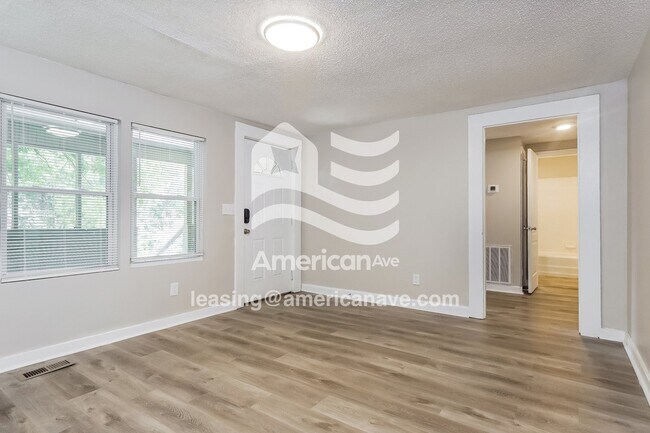 Foto del edificio - 1612 8th St