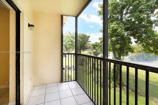 Foto del edificio - 9044 NW 28th Dr