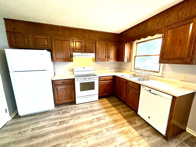 17 Beck Mill Rd - Kitchen 1 - 17 Beck Mill Rd