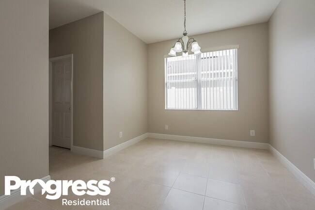 Foto del edificio - 8571 Deer Chase Dr