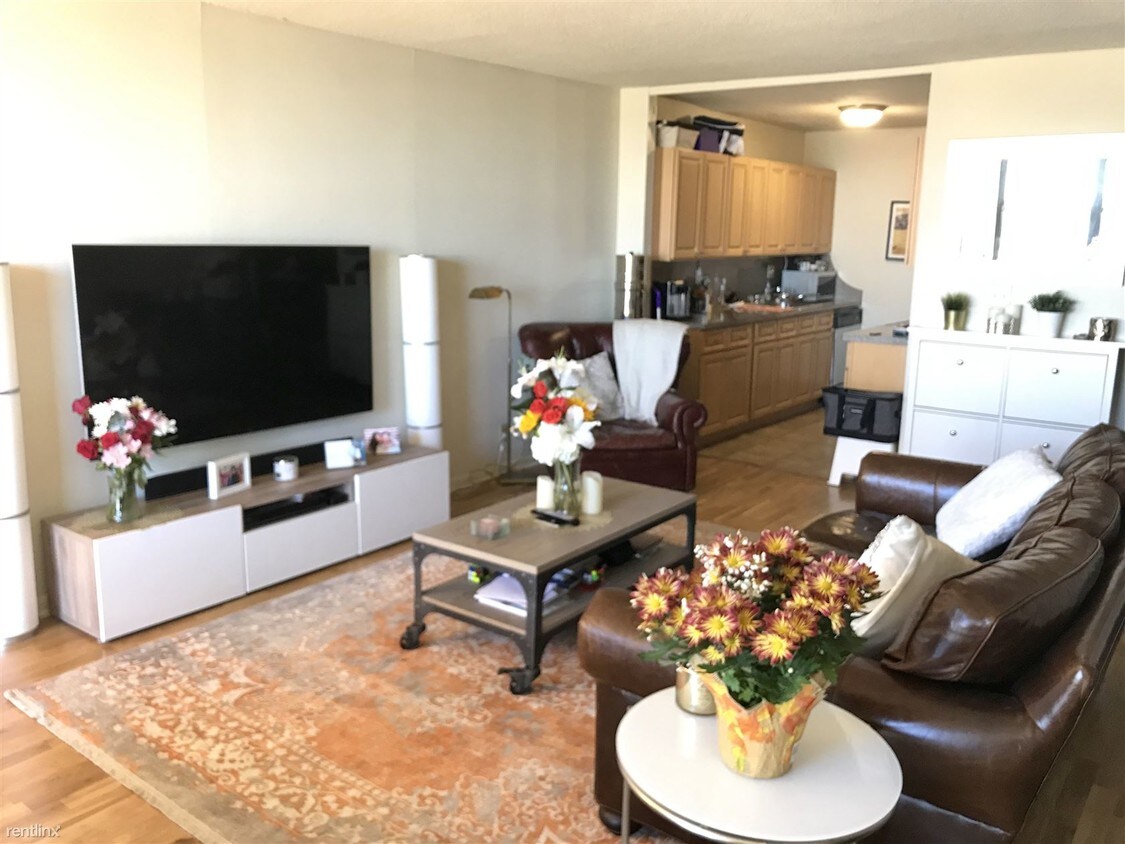 Primary Photo - 1 br, 1 bath Apartment - New Haven Towers