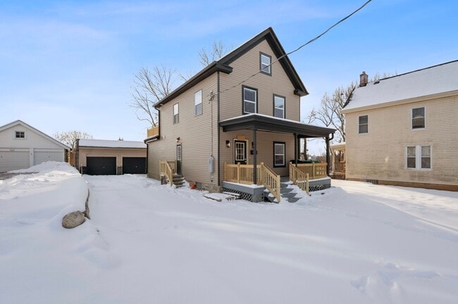 Foto del edificio - 4414 Whetsel Ave