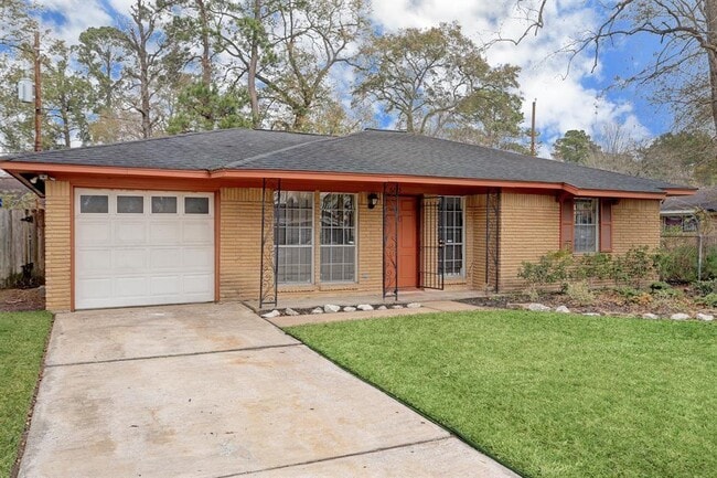 Fachada frontal - 6223 Hesta Ln