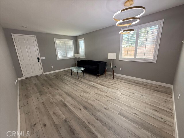 Foto del edificio - 41107 Portia St