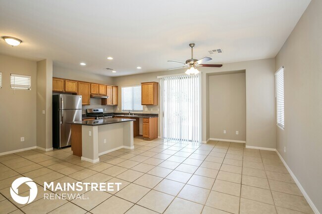 Foto del edificio - 8284 Harvest Spring Pl