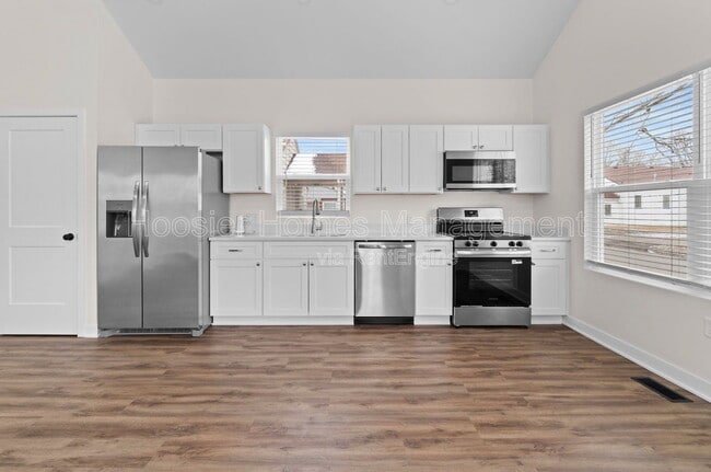 Photo - 4448 Evanston Ave Townhome