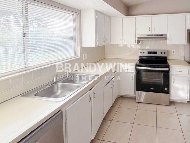 Foto del edificio - 5372 Pale Horse Dr