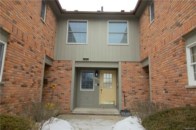 Foto del edificio - 3810 Rochester Rd