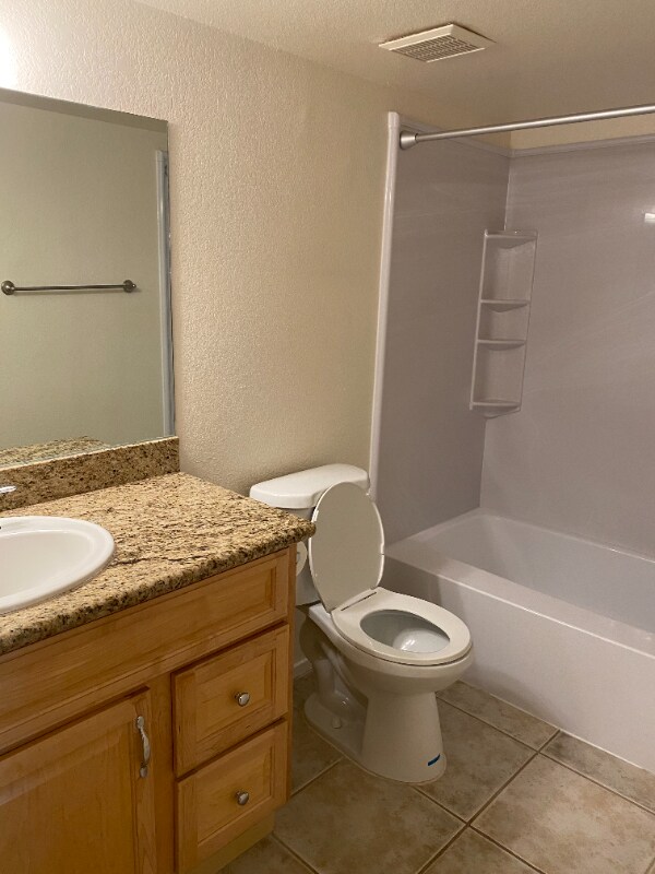 Foto del edificio - 2300 E Silverado Ranch Blvd