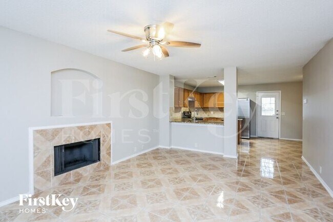 Building Photo - 1615 Wavecrest Dr