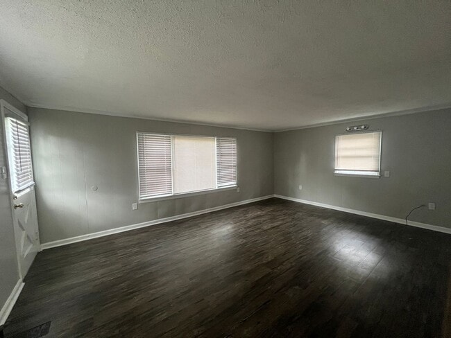 Building Photo - 209 Morningside Dr