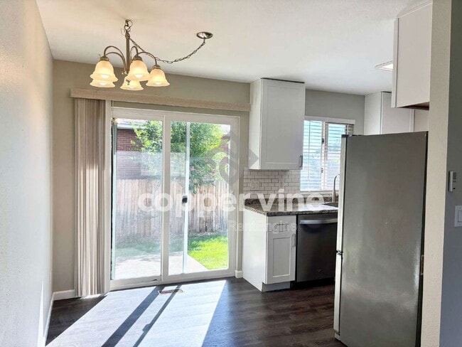 Building Photo - 9774 Fred Dr