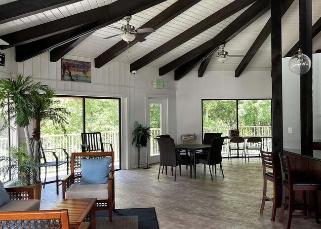 Building Photo - 201 Pensacola Beach Rd