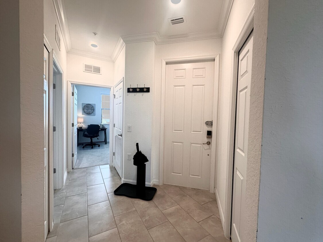 Foto principal - 17902 Gawthrop Dr