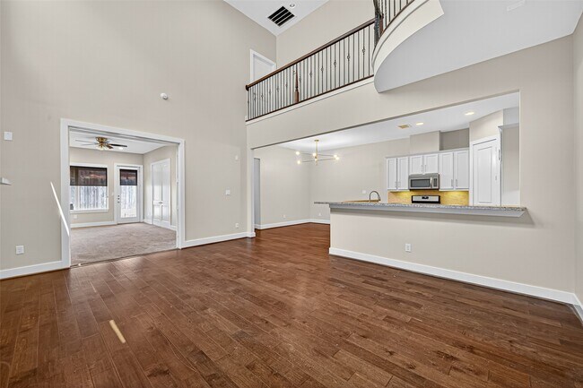 Foto del edificio - 9508 Cedarpost Square St