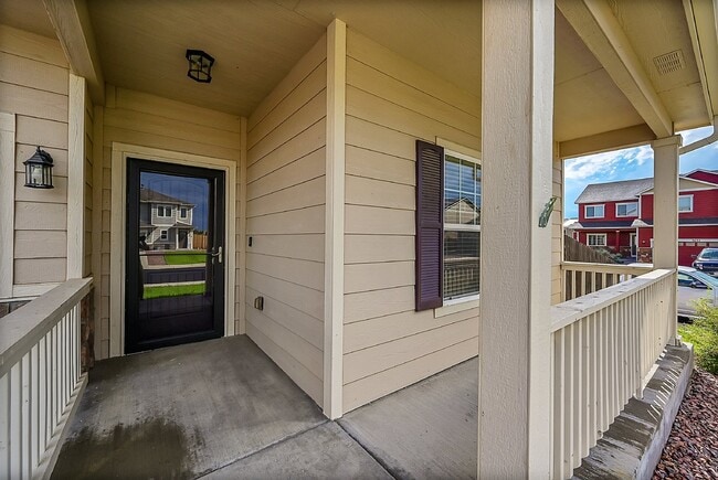 Foto del edificio - $2,495 - 3-Bed Home with Updated Features ...