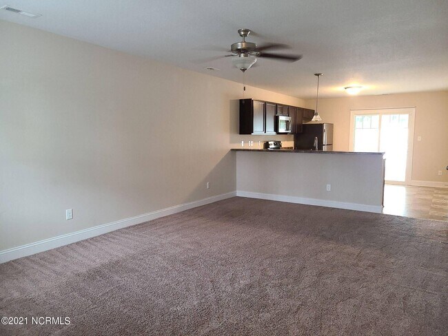 Building Photo - 209 E Murrow Ln