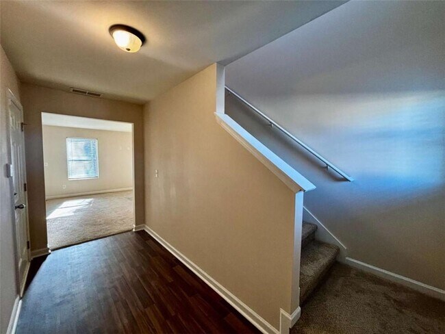 Foto del edificio - 637 Carlton Pointe Dr