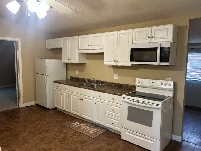 Foto del edificio - 1637 Hoefgen St