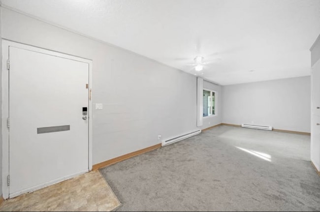 Building Photo - 177 SE 5th Ave