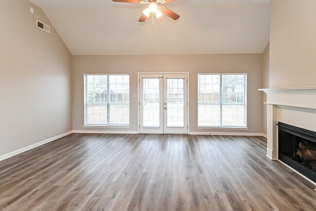 Foto del edificio - 7376 Wendy Way