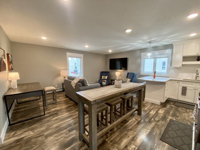 View from EntryWay - 116 N Oak St