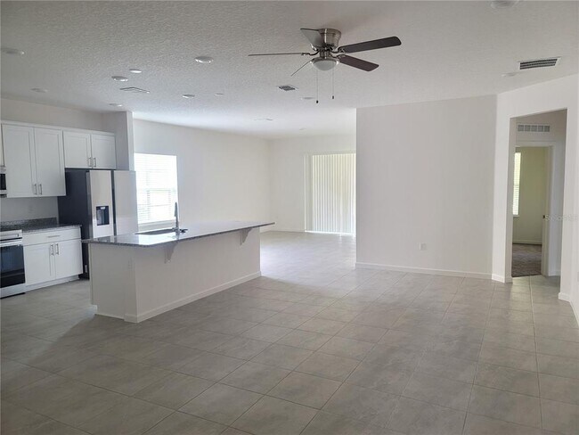Foto del edificio - 128 Oakleaf Way
