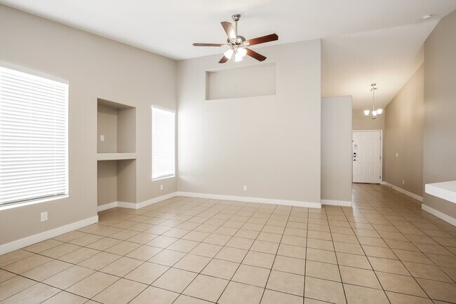 Building Photo - 3737 Birchdale Ct