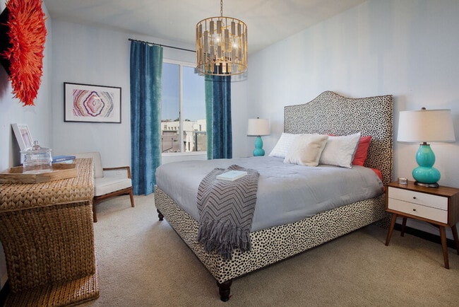 Foto del edificio - Instrata Little Italy