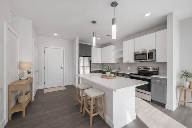 Building Photo - Orpheum Apartments