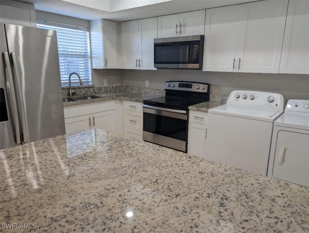 Foto principal - 3705 SE 9th Pl