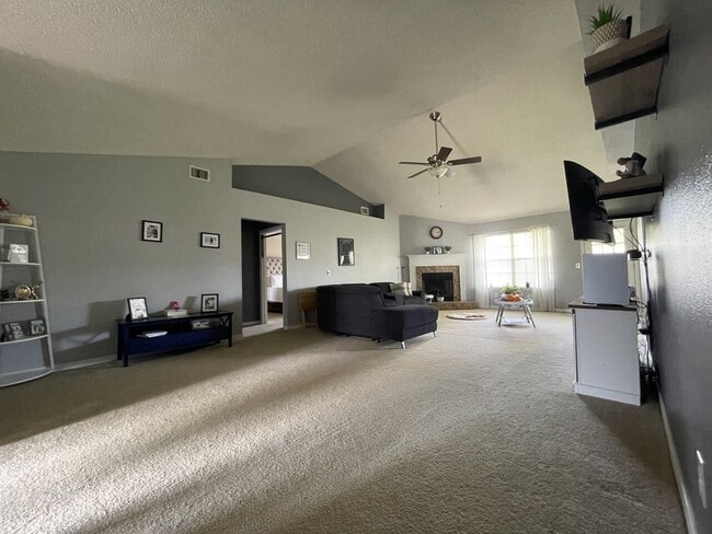 Building Photo - 7025 Boo Lane