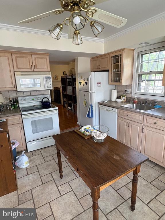Foto del edificio - 6602 Deer Gap Ct