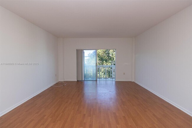 Foto del edificio - 3501 Jackson St