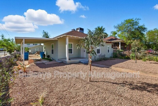 Photo - 925 E Garfield St House