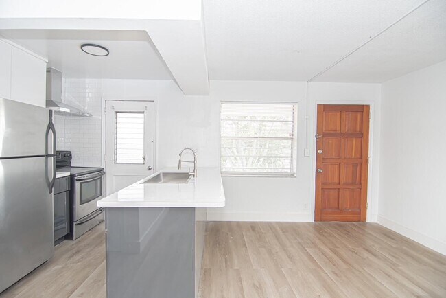 Foto del edificio - 6150 SW 37th St